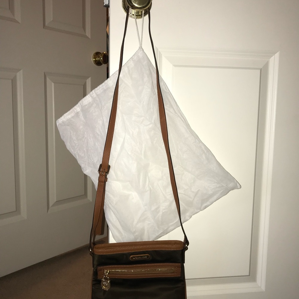 Michael Kors brown purse